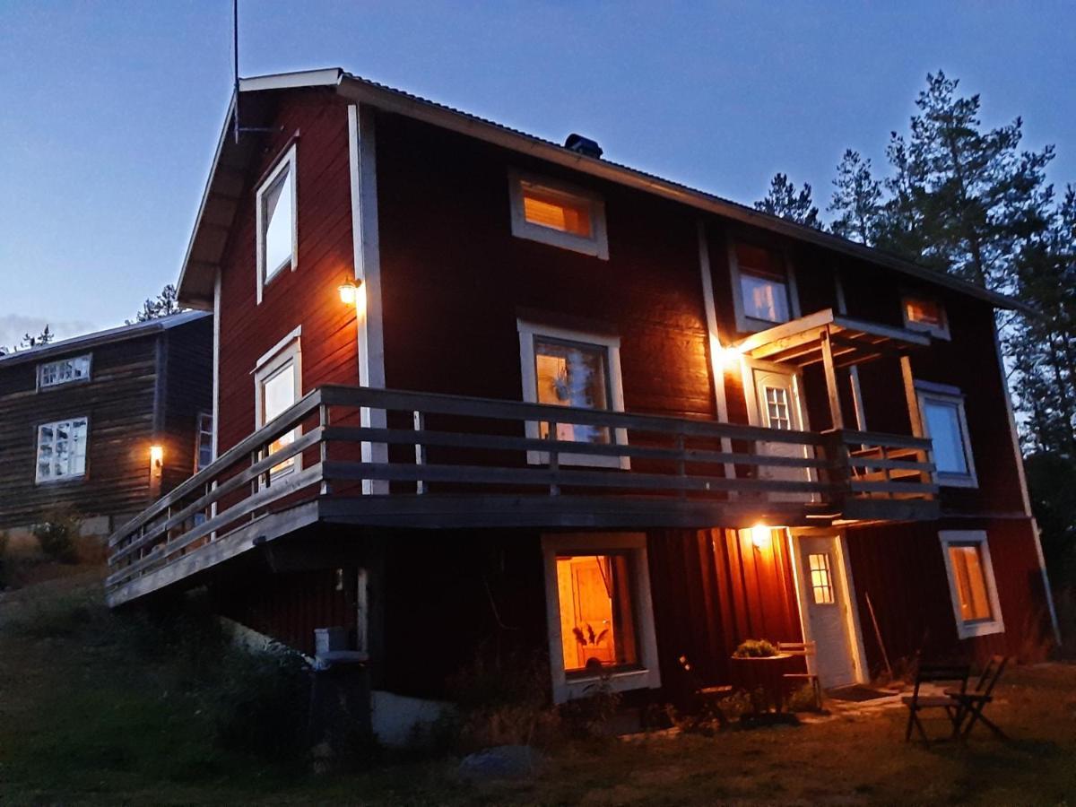 Kalix Riverside Inn, Farm Timbering 外观 照片