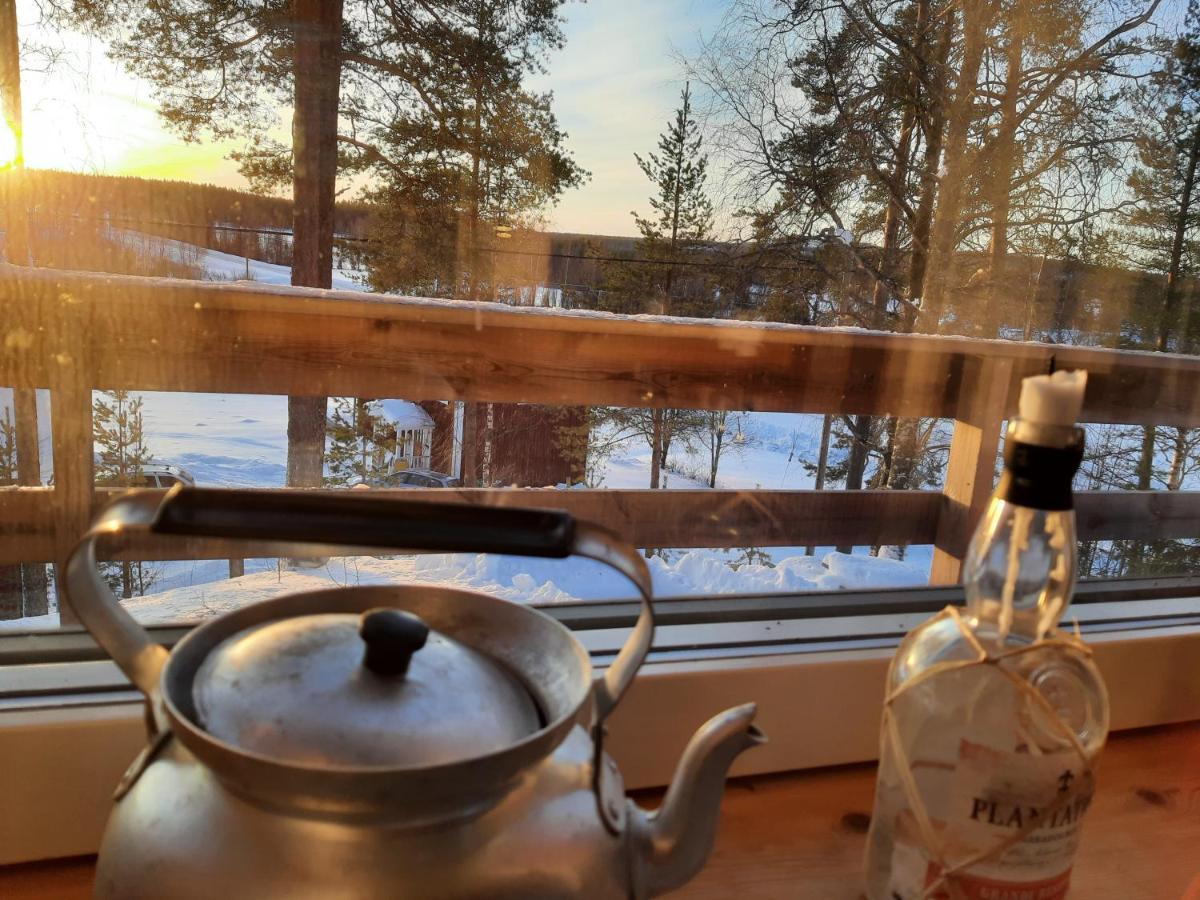 Kalix Riverside Inn, Farm Timbering 外观 照片
