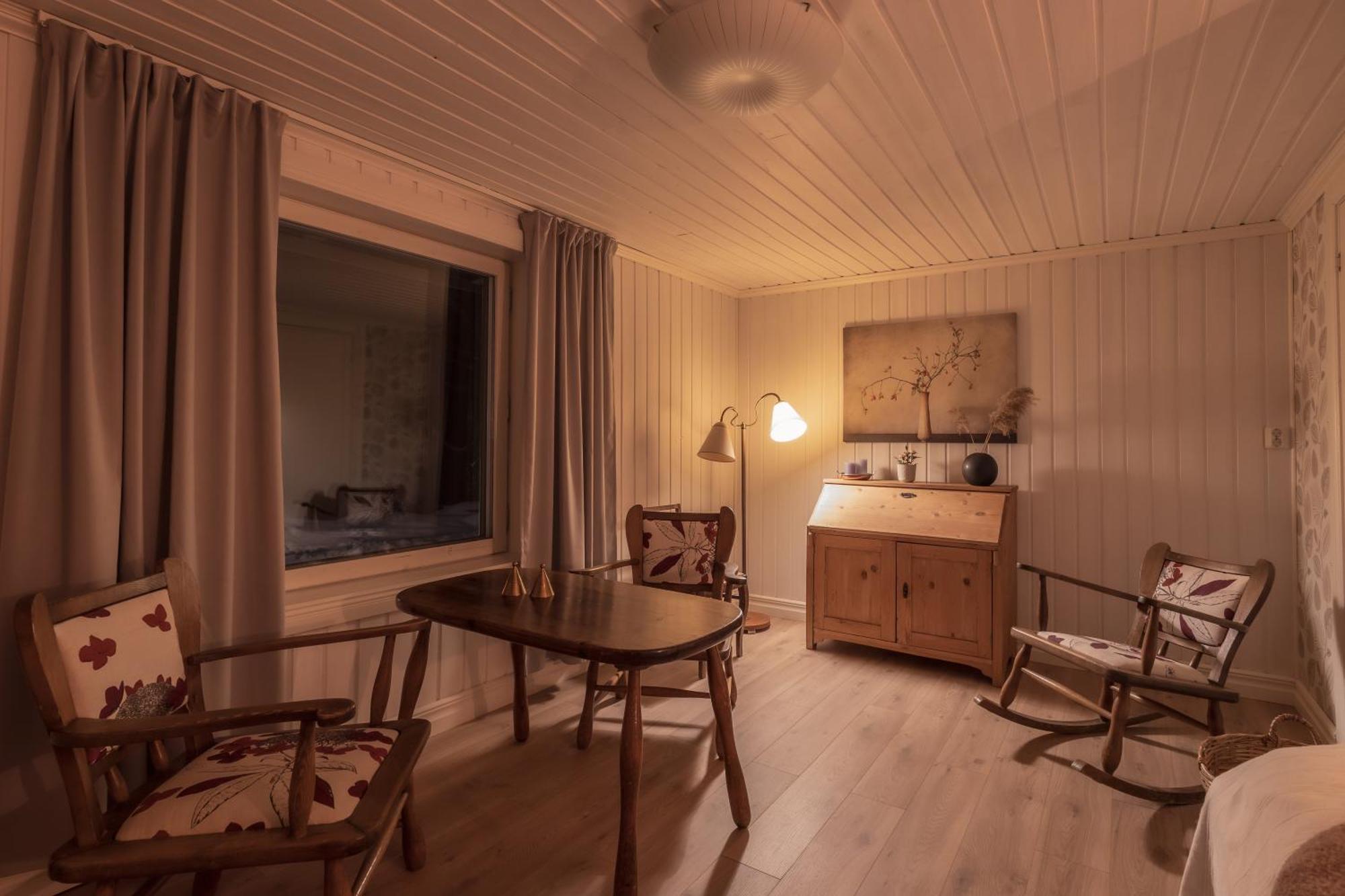 Kalix Riverside Inn, Farm Timbering 外观 照片